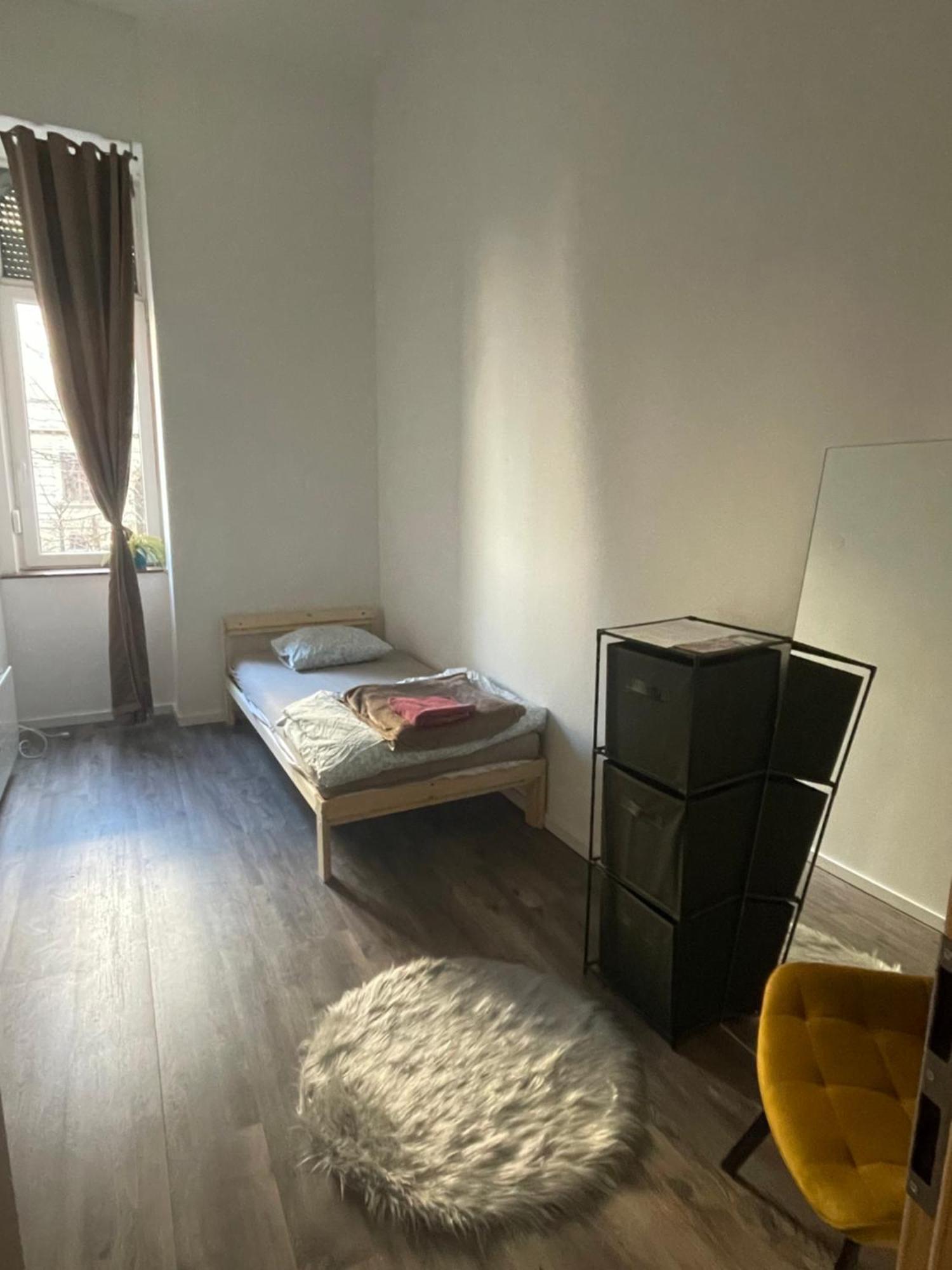 Nomad Rooms & Guesthouse Boedapest Buitenkant foto